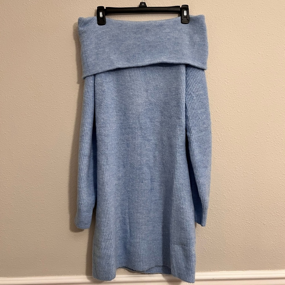 H&M off the shoulder body con dress